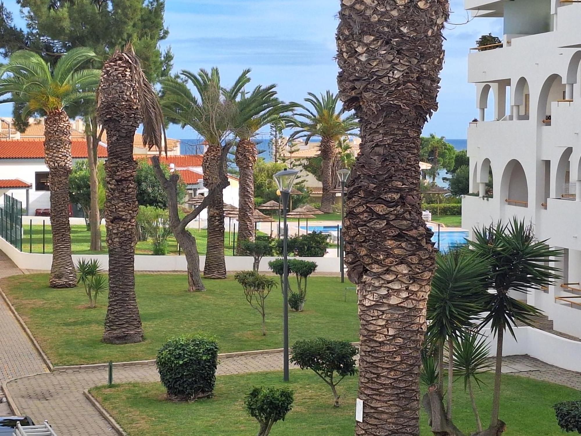 Palmeira Sol- 2 Bedrooms 300M From The Beach Ocean View Porches  Zewnętrze zdjęcie